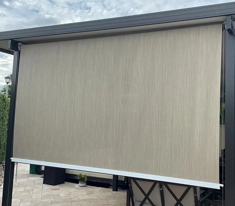 Wood and Faux Wood Blinds | Premium Window Treatments | DecorSelis